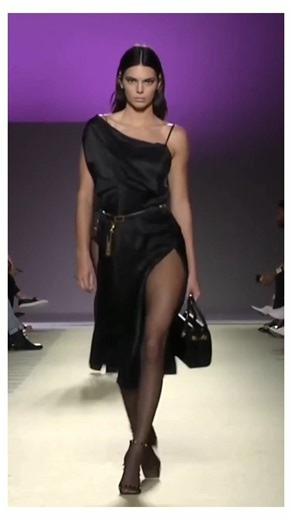 #Kendal jenner #Super model #Yt #catwalk #runway # viral video #Modeling #fashion #fypシ #edits #reel
