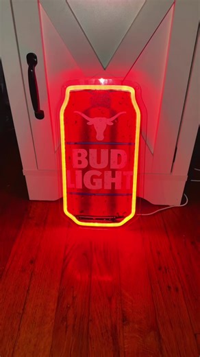 Texas Longhorns Bud Light Neon Sign 🍺. @art neon sign #beersigns #ledlights #neonsigns #mancave #walldecor