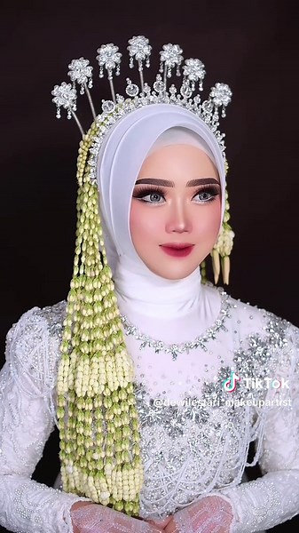 Rekomendasi Make Up Pengantin Super Manglingi