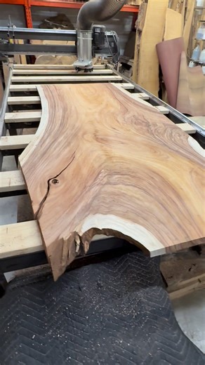 🔥 This Parota slab is absolutely insane — wild grain patterns, bold figure, and stripes that stop you in your tracks 😍 Perfect for your next live edge table or statement piece. Each slab tells its own story — this one just shouts showstopper! 📍Available now at MinnCraft | Powered by RK Design 📞 Message or call 952-451-7019 for details. #ParotaWood #LiveEdgeSlab #ExoticWood #MinnCraft #RKDesign #Woodworking #CustomFurniture #WoodGrain #SlabLife #Parota #OneOfAKind #WoodArt | Ryan C Kuehn
