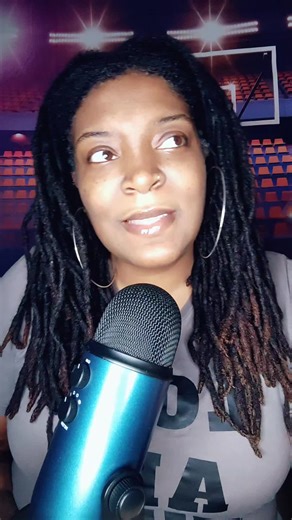 she knew how the development pool worked. #unrivaled #everyonewatcheswomenssports #womensbasketball #candaceparker #developmentpool