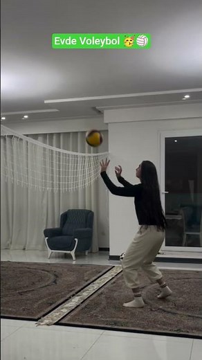 Evde Voleybol 🥳🏐💕 #volleyball #fileninsultanlari #libero