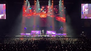 74K views · 10K reactions | NIKI - lowkey #NicoleWorldTourMNL | Manila Concert Scene | Facebook