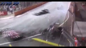 F1 2012 - Singapore - Schumacher Huge Crash