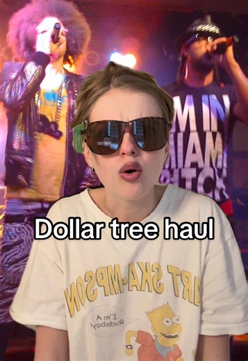 I went to the dollar tree today!!! Here’s a little haul for you :D #dollartree #dollartreehaul #haultok #diy #dollartreefinds