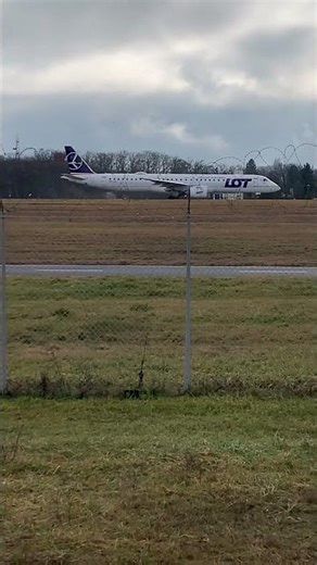 @This Embraer E295 LOT taking of at Geneva Airport