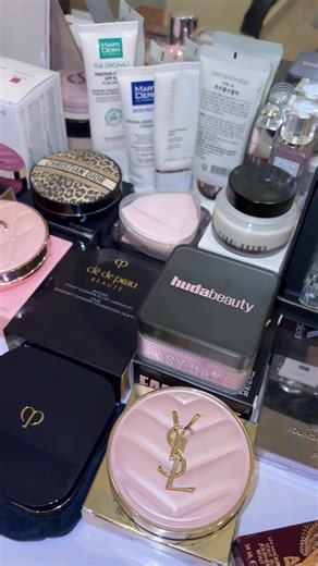 Bộ Đồ Trang Điểm Của Tiểu Yêu Tinh