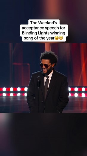 The Weeknd Acceptance Speech for Blinding Lights | Smooth Talking