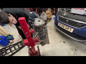 Peugeot 308 Front Strut/Spring Replacement Removal How To DIY