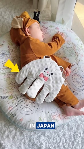 Clap-to-Sleep Baby Plush Toy This adorable clap-to-sleep plush toy is a lifesaver for busy parents. With one gentle press, its tiny hand softly pats the baby, helping them relax and fall asleep faster. Perfect for modern moms looking for smart parenting solutions. Credits: SunloveKids /YT #babytoys #toys #sleepingtoy #baby #technology | Today News IND