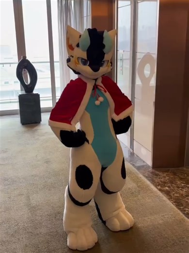 #funny #xuhuong #funnyvideos #cute #furyyrandom Bắt gặp một chú rồng ở hành lang Bilibili : 星冰乐ù甜 @ha.minh2963