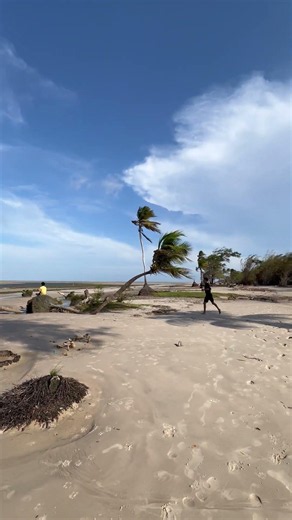 Cajuúna Beach – Marajó Island