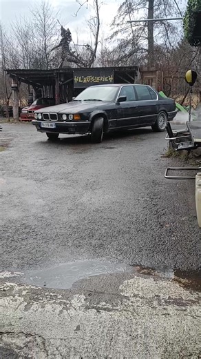 Réglages et défis mécaniques sur une BMW E32 750iL V12 - Partie 1