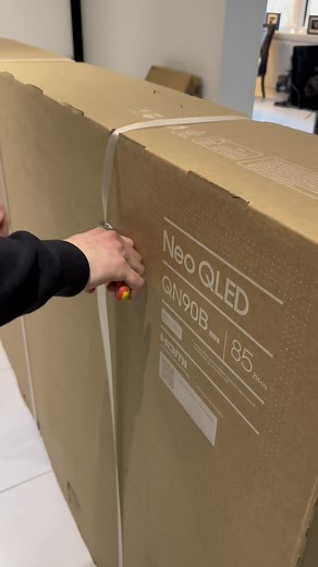SAMSUNG 85” QN90B TV - Unboxing, Setup, and Gaming Vibes