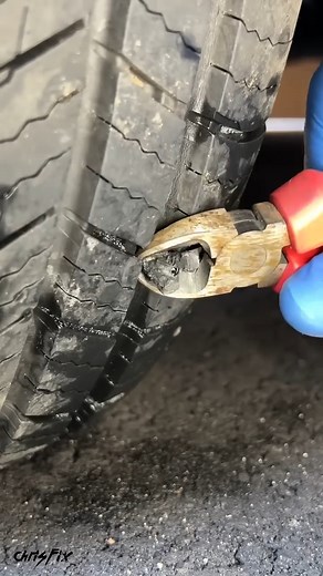 96K views · 1.8K reactions | The Correct Way To Fix A Flat Tire!  | ChrisFix | Facebook