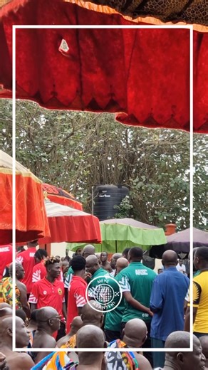 Players of the beloved Team, Asante Kotoko Sporting Club , paid Homage to the Owner of the Club at the end of Year Durbar . #meyeasanteni | MeYɛ Asanteni