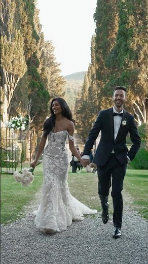 Timeless romance at Borgo Stomennano, nestled in the heart of Tuscany #borgostomennano #ceremony