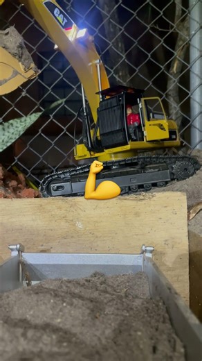 Remote Control Excavator DumpTrcuk - Huina 1/12 Scale #rc #huina1598 #huina580 #1580 #heavyduty #ph