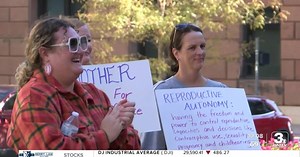 Rally held on Saturday in support of women's reproductive rights