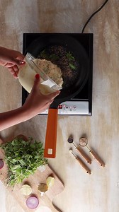 😋Handvo is a traditional Gujarati dish prepared with handva flour (rice and lentil mix) and veggies. It is a delicious savory cake, and a great way to sneak vegetables into your diet. Here’s our twist to make it more healthier adding Methi 👍🏼 To make this recipe you will need following ingredients:- 🌱3/4 cup Suji 🌱3tbsp besan 🌱1/2 cup curd 🌱1/2 cup chopped methi leaves 🌱1/4th cup grated carrot 🌱1 tbsp chopped onion 🌱1/2 tbsp chopped ginger garlic 🌱1/2tbsp green chilli 🌱salt 🌱1/2 cup