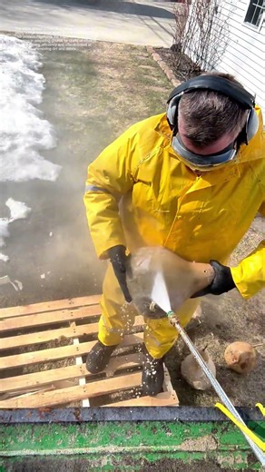 Power Washing Gourds: How High-Pressure Cleaning Transforms Rustic Finds