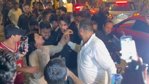 Aryan Khan MOBBED After Raghav Juyal's Birthday Bash, Tells Bodyguards 'Araam Se' As Fan Falls – Watch
