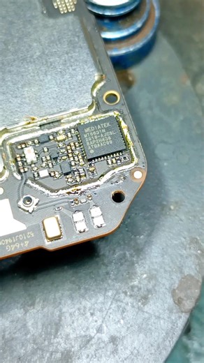 📶 WiFi & Bluetooth Not Working? Fix It Now! #tech #repair #smartphone