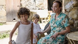 ‘Summer 1993’ Review: Darkness Under the Spanish Sun