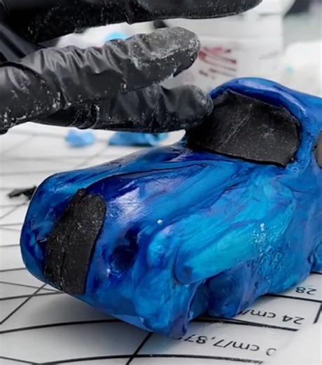 50K views · 117 reactions | Now, that's a perfect cake for car lovers: Realistic cake which replicates car tire! | 5-Minute Crafts Family | Facebook