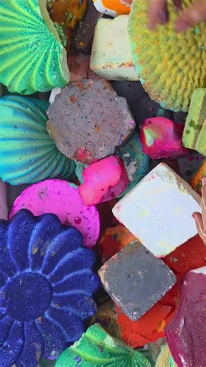 Satisfying ASMR Soap Crushing Experience