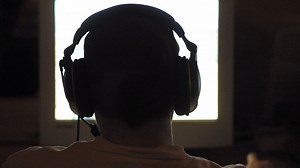 The Sims 4 Expansion, Game, & Stuff Packs... Are They Really Worth it?