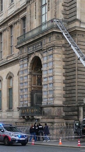 52K views · 425 reactions | Inside the Louvre Heist That Looked Like a Scene From Ocean's Eleven | True Crime Recaps | Facebook