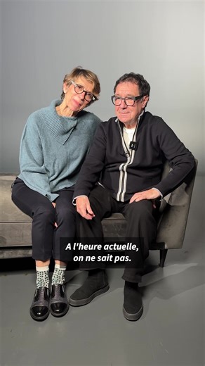 2.3M views · 50K reactions | Ouh Pinaise ! "Les Simpson" fêtent leurs 35 ans : la série d'animation à la longévité record a débarqué sur la chaîne américaine Fox le 17 décembre 1989, un an avant son arrivée dans l'Hexagone. Interview des voix françaises d'Homer et Marge. | Agence France-Presse | Facebook