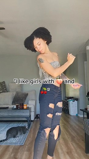 I have NEITHER 💀💀 #petite #girlswithtattoos #mixedgirl #trending #shweetnlow1
