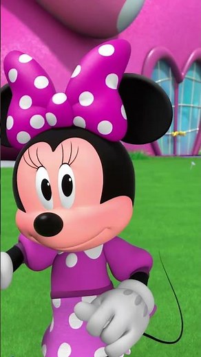 All of Minnie's best friends are in Group 7! | Me & Mickey | Disney Jr.