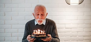 When 'hip hip hooray!' falls flat: The birthday cheer that leaves Australians red-faced abroad