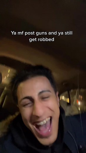 Dont mean she easy, also im 6’4, lightskin, with a job, and a careerr