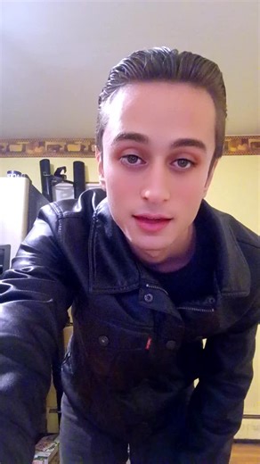 teacher I need to use the restroom please!!!!!!!!!!!!!!!!!!!!!!#teacher#funny#oops#OMG#lol