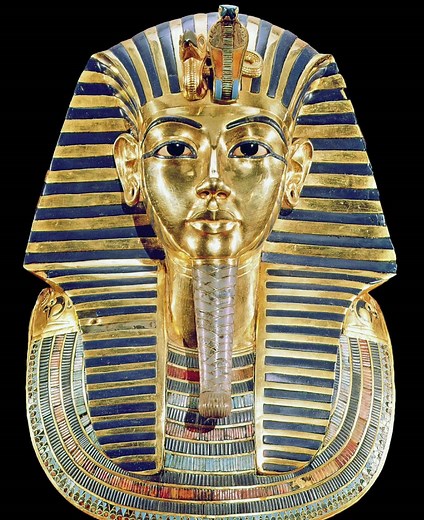 Ancient Egyptians used colors in a very symbolic way most of the time. Their depictions doesn’t always show what they realistically looked like. #egypt #kemet #ancientegypt #fyp #viral