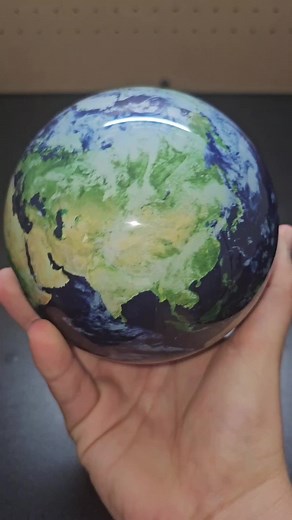 Cool Science Find #6 - MOVA Globe (Earth). This globe is rotated using light which makes it a great display for in front of a window. There are many different types of globes available, including other planets like Jupiter and Saturn, as well as different styles of Earth and the Moon. #Science #Cool #MOVA