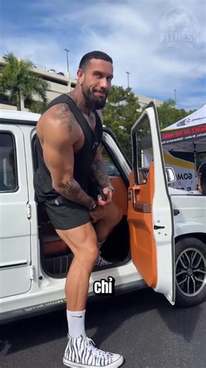 Gã bodybuilder khổng lồ đến từ Nga 🇷🇺| GymbrosVN #sports #shorts