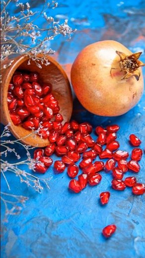 How to Properly Cut a Pomegranate ? / Clean, No Mess, Beautiful Flower-Style Finish / #dtrin