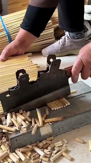 Bamboo cutting process making smooth satisfying cuts #shorts #farming #tool #precision