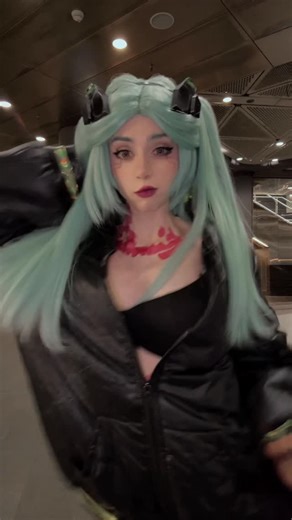 Lexi🪿 on Instagram: "What’s up, choom? #cyberpunk #cosplay #rebeccacosplay #dance #dancetrend #cosplaydance #cyberpunkedgerunners"