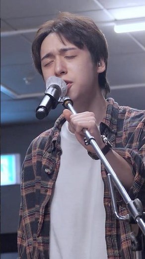 화장기 없는 민낯에도 열창하는 우발 서울 콘서트 합주 현장 공개🎤