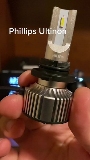 Prueba de lumens en led Phillips Ultinon y Ledxon Platinum V2.0 #ledheadlights #ledxon