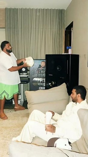 DJ KHALID SHOWS 21 SAVAGE HIS HUGE HAT COLLECTION🔥