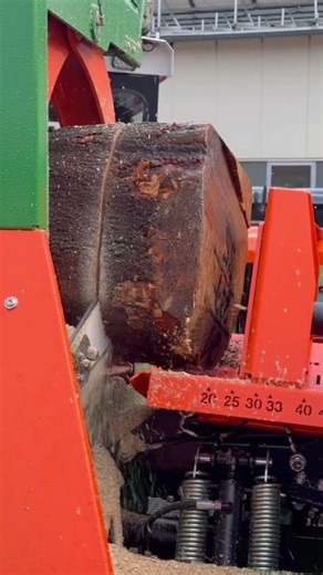 Brennholz Sägen mit unserem POSCH SpaltFix K-700 Vario mobil #brennholz #schwarzwald #posch