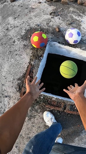 ⚽ new Parkour football=next level 😍⚽.#parkour #football #pov #skills #viral #shorts #trending