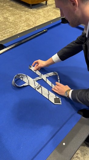 How to easily tie a tie | MetDaan Fashion